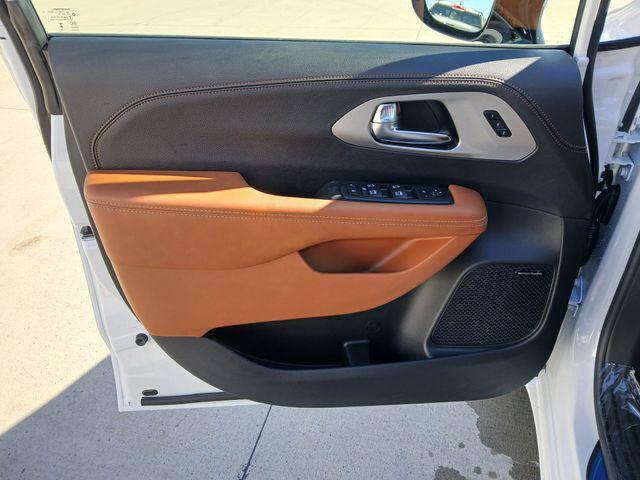 new 2026 Chrysler Pacifica car