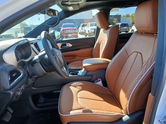 new 2026 Chrysler Pacifica car