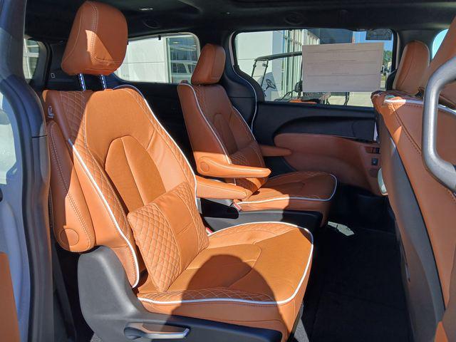 new 2026 Chrysler Pacifica car