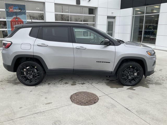 new 2024 Jeep Compass car, priced at $33,338