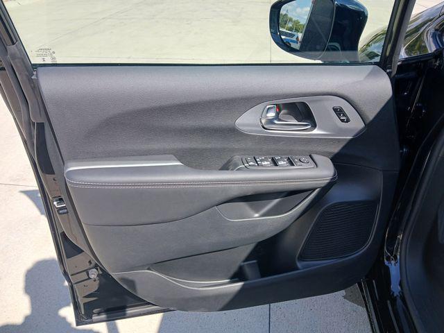 new 2026 Chrysler Pacifica car