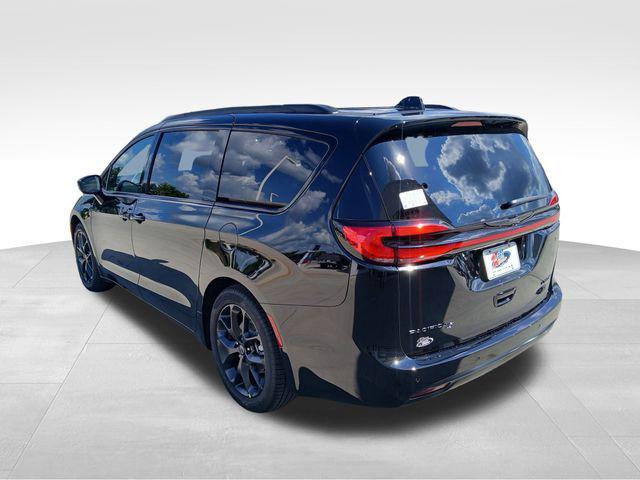 new 2026 Chrysler Pacifica car