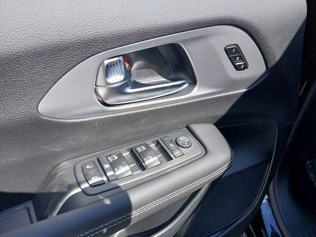 new 2026 Chrysler Pacifica car