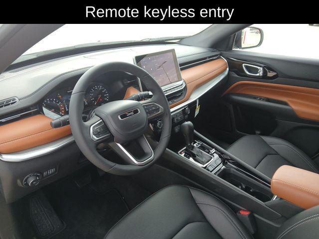 new 2025 Jeep Compass car, priced at $31,059
