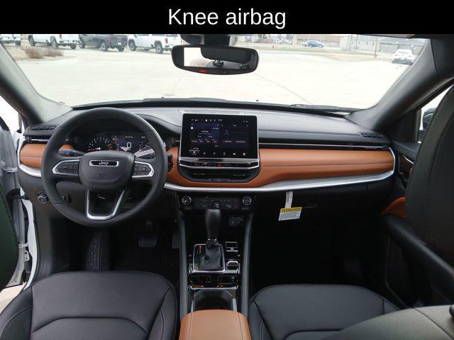 new 2025 Jeep Compass car, priced at $31,059