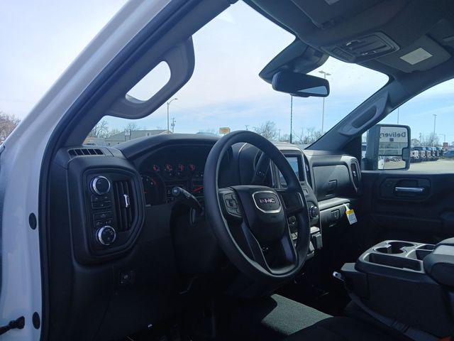 new 2025 GMC Sierra 3500 car, priced at $56,400