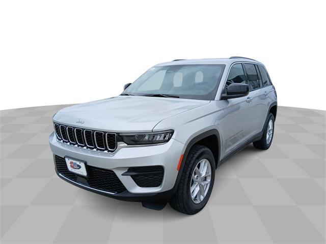 new 2024 Jeep Grand Cherokee car, priced at $44,970