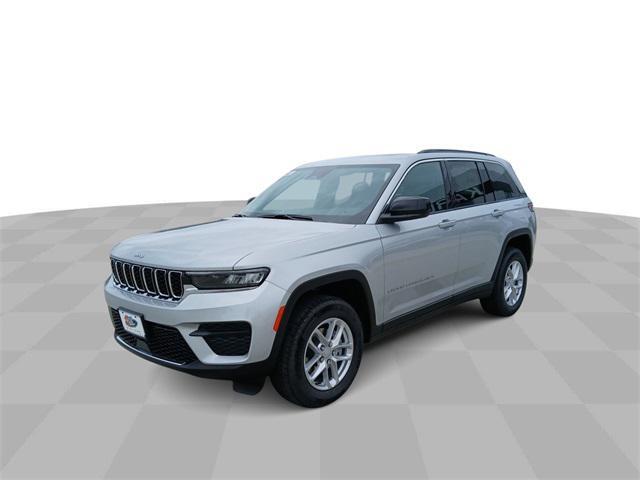 new 2024 Jeep Grand Cherokee car, priced at $44,970