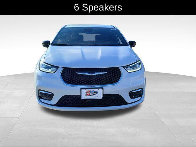 new 2026 Chrysler Pacifica car