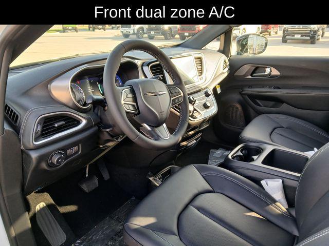 new 2026 Chrysler Pacifica car