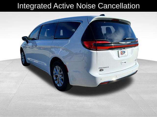 new 2026 Chrysler Pacifica car