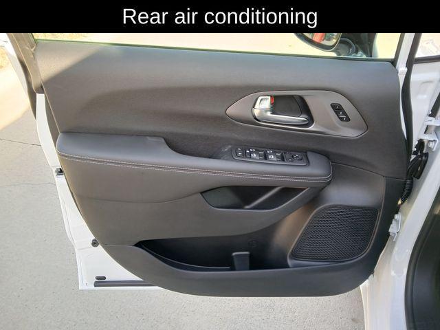 new 2026 Chrysler Pacifica car