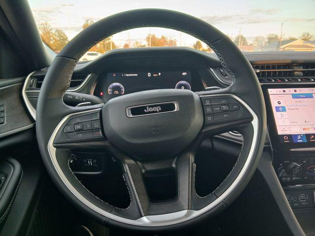 new 2025 Jeep Grand Cherokee car