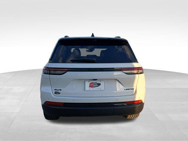 new 2025 Jeep Grand Cherokee car