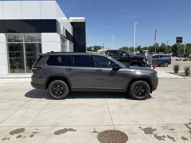 new 2024 Jeep Grand Cherokee L car, priced at $42,992