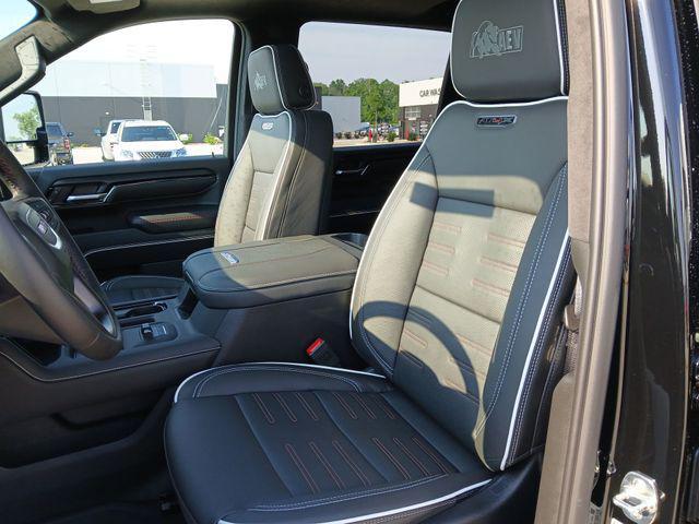 new 2025 GMC Sierra 2500 car, priced at $101,284