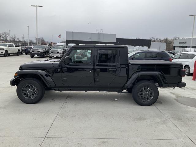 new 2024 Jeep Gladiator car, priced at $46,476