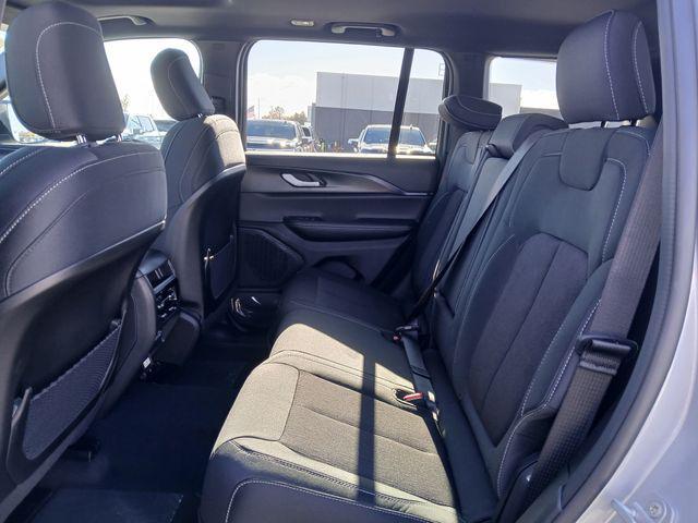 new 2025 Jeep Grand Cherokee car, priced at $40,654