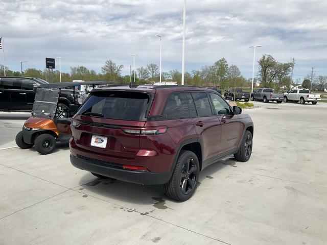 new 2024 Jeep Grand Cherokee car, priced at $44,897