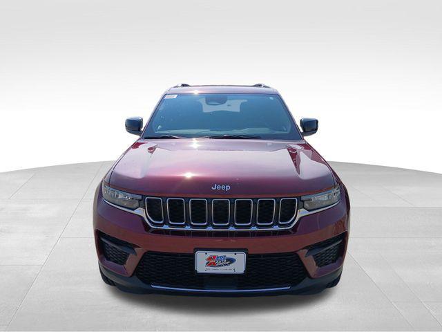 new 2025 Jeep Grand Cherokee car, priced at $40,817