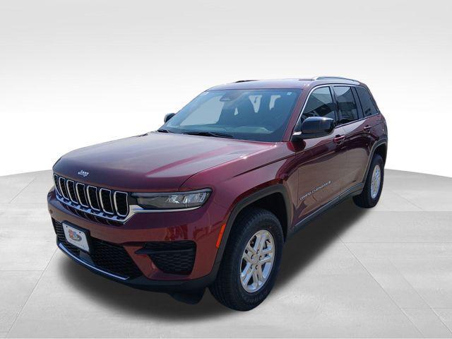 new 2025 Jeep Grand Cherokee car, priced at $40,817