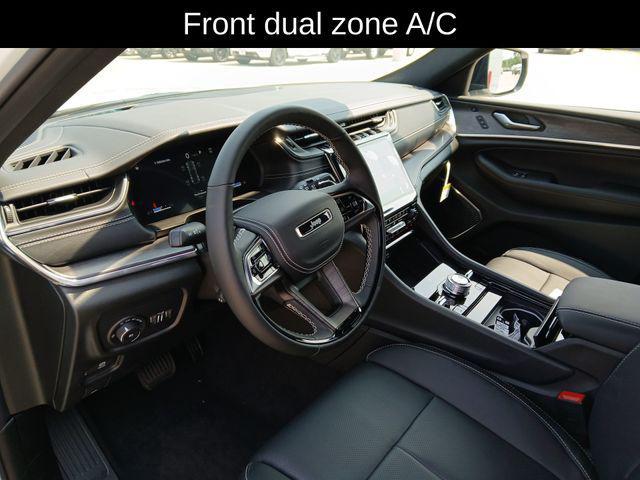 new 2025 Jeep Grand Cherokee car, priced at $62,385