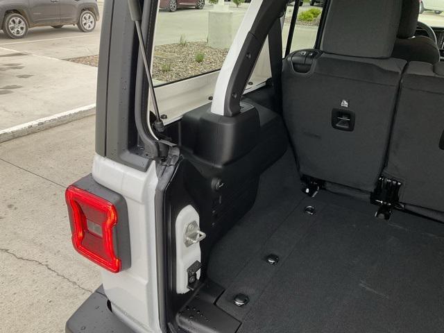 new 2024 Jeep Wrangler car, priced at $47,355