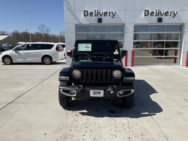 new 2024 Jeep Gladiator car, priced at $48,150