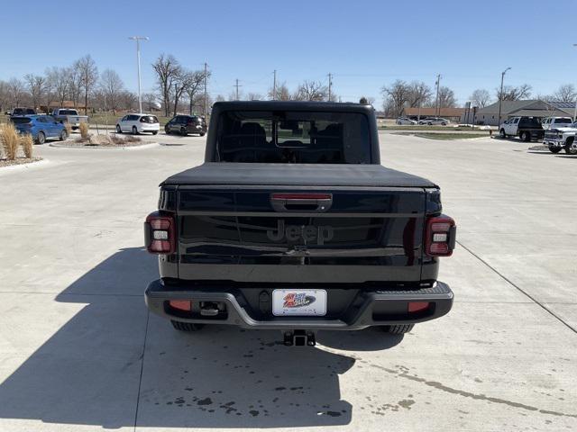 new 2024 Jeep Gladiator car, priced at $48,150