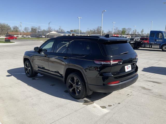 new 2024 Jeep Grand Cherokee L car, priced at $52,526