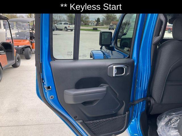 new 2024 Jeep Gladiator car, priced at $44,477