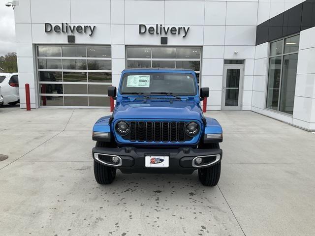 new 2024 Jeep Gladiator car, priced at $46,476