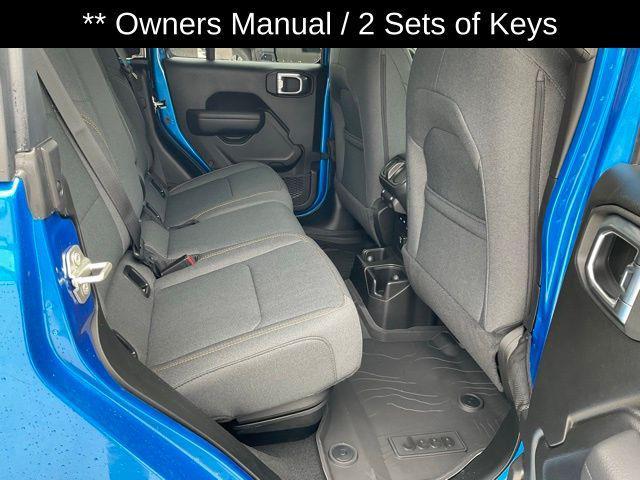 new 2024 Jeep Gladiator car, priced at $44,477