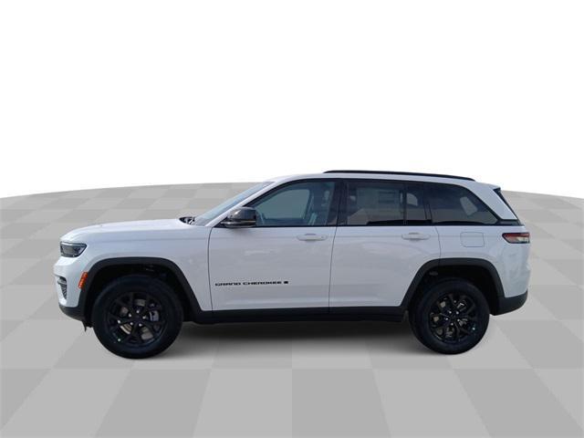 new 2025 Jeep Grand Cherokee car, priced at $45,935