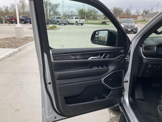 new 2024 Jeep Wagoneer car, priced at $58,996