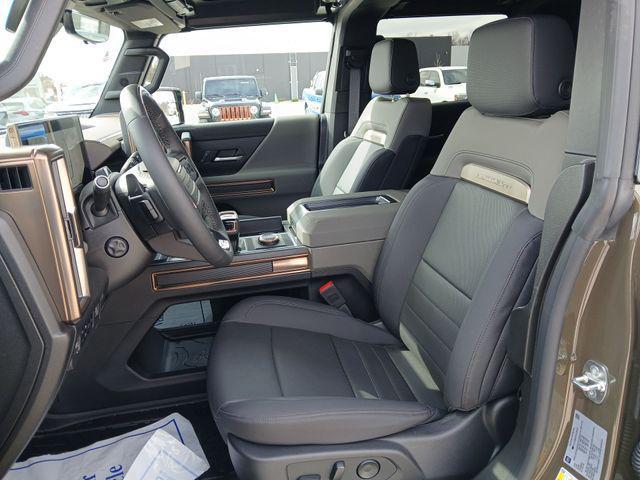 new 2025 GMC HUMMER EV Pickup car, priced at $95,820
