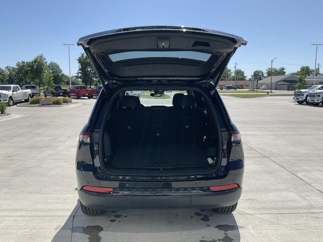 new 2024 Jeep Grand Cherokee car, priced at $44,466