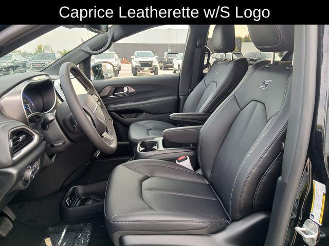 new 2026 Chrysler Pacifica car, priced at $44,135