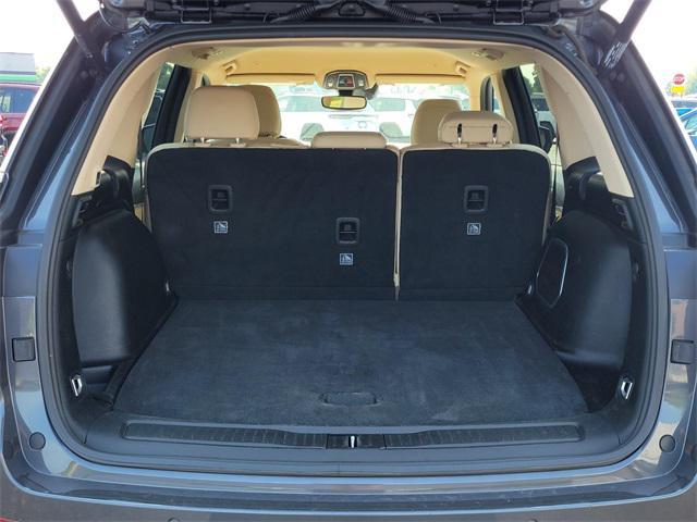 used 2022 Jeep Grand Cherokee car, priced at $30,487