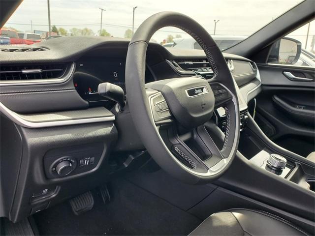 new 2024 Jeep Grand Cherokee L car, priced at $45,471