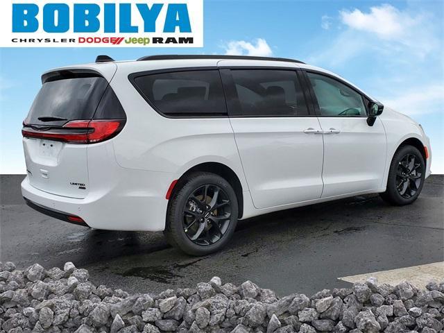 new 2024 Chrysler Pacifica car, priced at $50,965