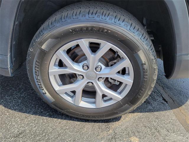 used 2021 Jeep Grand Cherokee L car, priced at $29,549