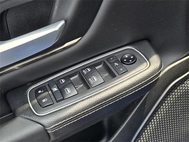used 2022 Ram 1500 car, priced at $33,474