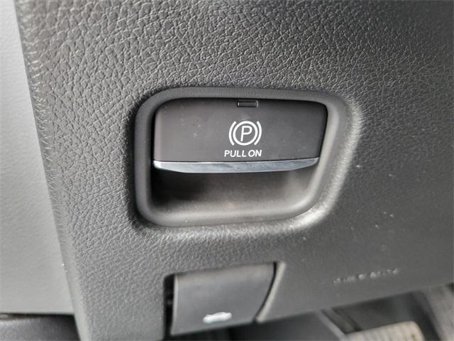used 2024 Jeep Grand Cherokee car, priced at $37,997