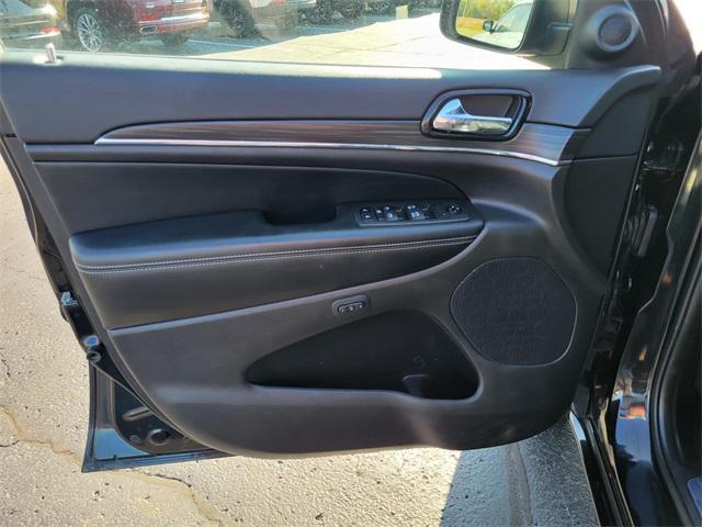 used 2021 Jeep Grand Cherokee car, priced at $23,344