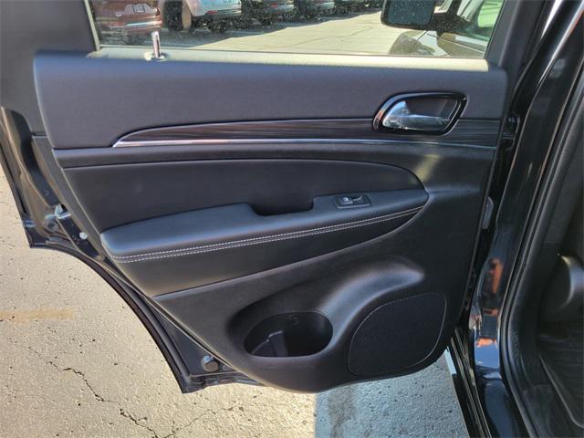 used 2021 Jeep Grand Cherokee car, priced at $23,344