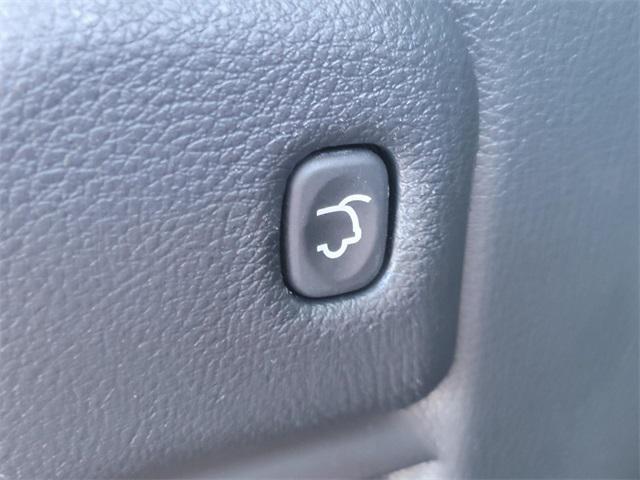 used 2022 Jeep Grand Cherokee car, priced at $29,480