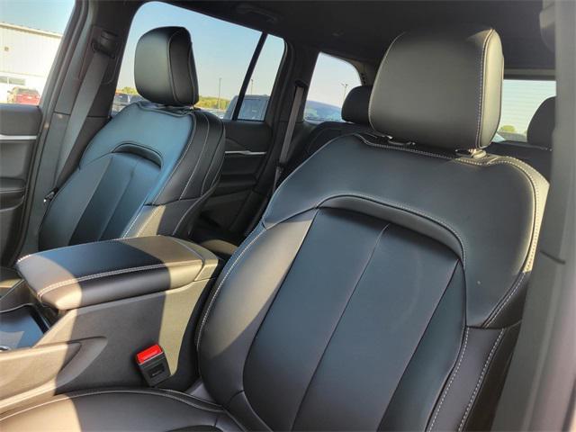 new 2025 Jeep Grand Cherokee car, priced at $50,625