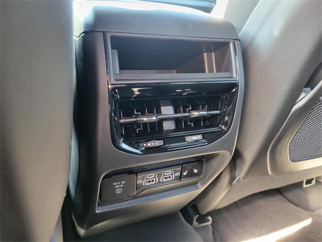 new 2025 Jeep Grand Cherokee car, priced at $50,625