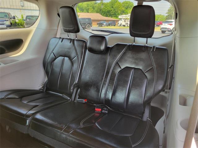 used 2024 Chrysler Pacifica Hybrid car, priced at $28,949
